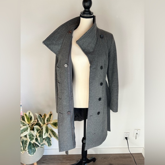 Babaton The Connor Coat - soft wool cashmere - Picture 10 of 15